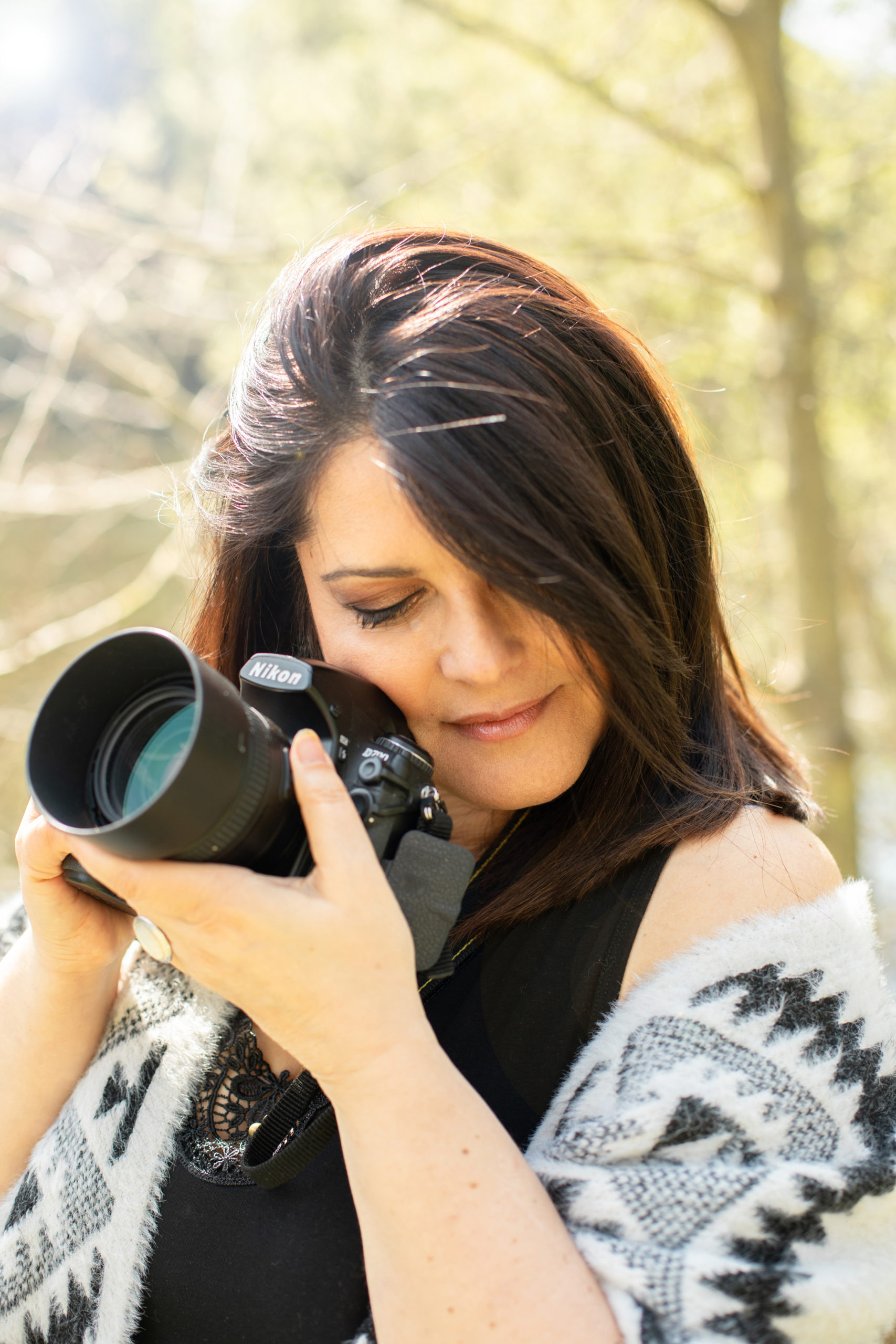 Solena photographe avec son appareil photo